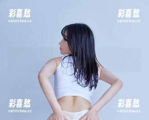 Myung Ah 观看Myung Ah的作品,真是一场无聊的“LEEHEEEXPRESS”